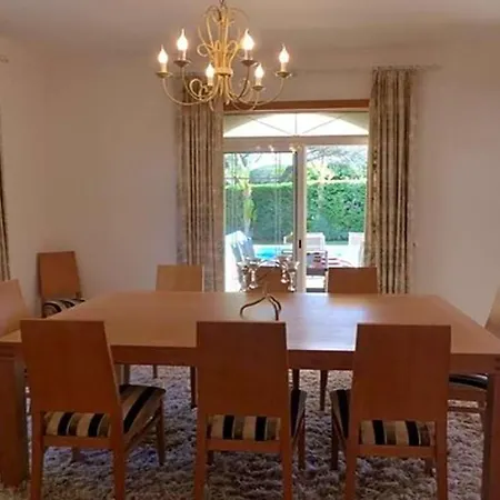 Sleeps 10 Pool Air Con Wifi Villa *