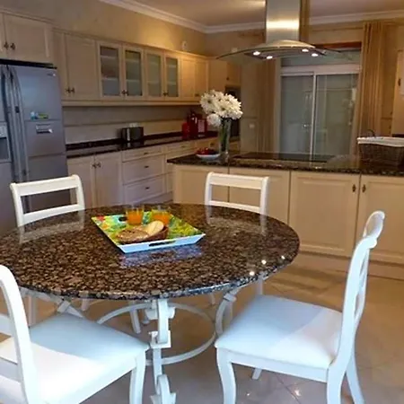 Villa Sleeps 10 Pool Air Con Wifi Quinta do Lago