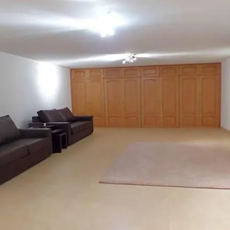 Sleeps 10 Pool Air Con Wifi Villa